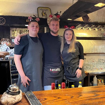 Gostisce Smuk Hotel Križe Eksteriør billede